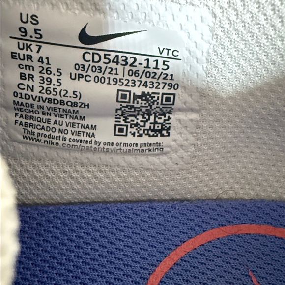 Nike Air Max Sneakers in White, Red, and Blue - Picture 5 of 5